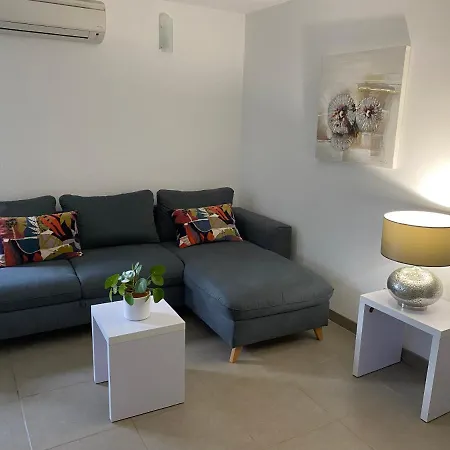 Valle Di Casa * سوتا